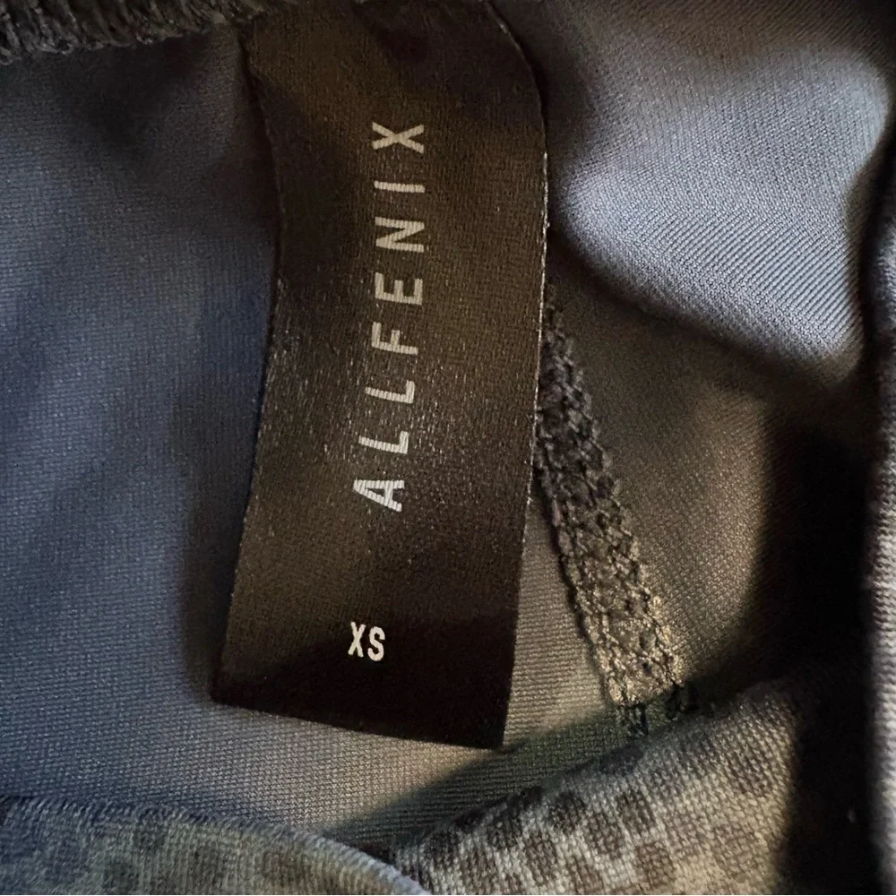 All Fenix Python Charcoal 7/8 Leggings XS - Picture 12 of 13